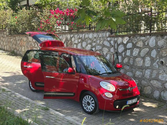 OTOMATİK 2015 FİAT 500L 1,3MULTİJET 88,000KM GERİ KAYDIRMAZ