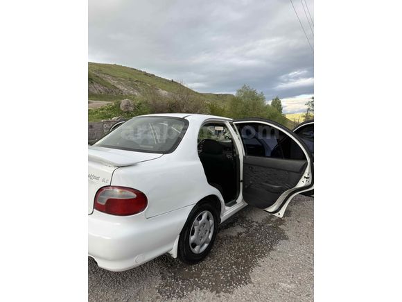 Sahibinden Hyundai Accent 1.5 GLS 1998 Model 