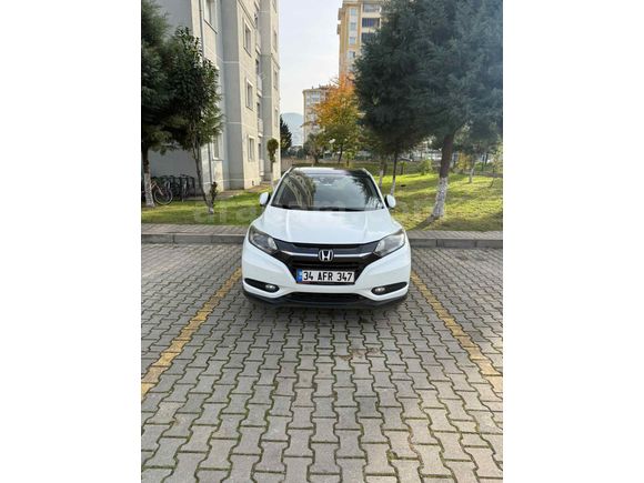 Sahibinden Honda HR-V 1.5 i-VTEC Executive 2017 Model 