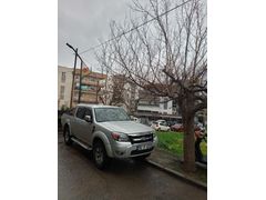 Sahibinden Ford Ranger 2.5 TDCi XLT Hi-Rider 2010 Model  282.800 km Gri