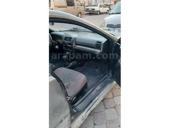 sahibinden mazda lantis otomatik vites 1.8