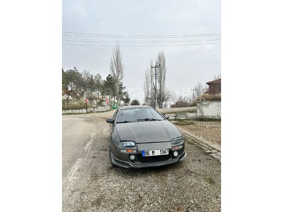 sahibinden mazda lantis otomatik vites 1.8