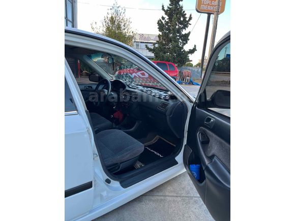 Sahibinden Honda Civic 1.4 i S 1999 Model 