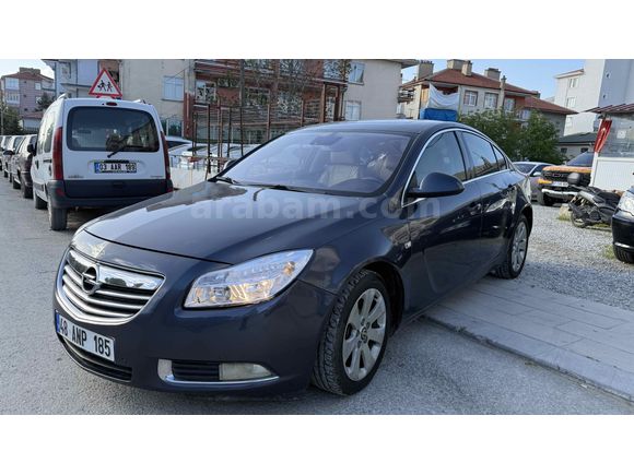 Galeriden Opel Insignia 1.6 T Cosmo 2011 Model Konya