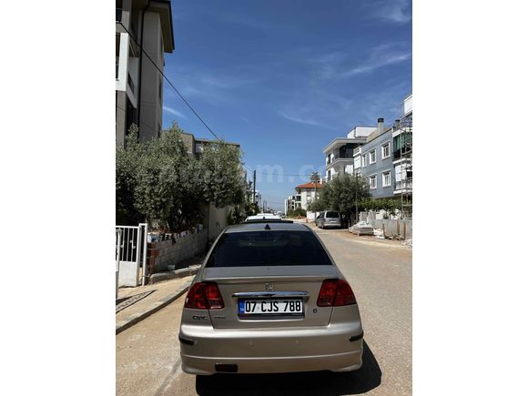 Sahibinden Honda Civic 1.6i VTEC ES 2006 Model 