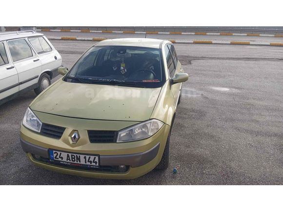 Yeni muayeneli Renault Megane 2 Hb 260b km Dynamique 2004   