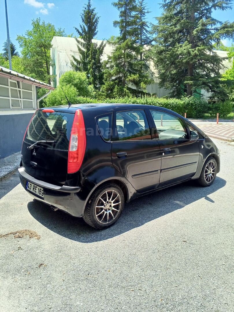 Sahibinden Mitsubishi Colt 1.1 Inform 2005 Model Kütahya 340.000 km Siyah 1