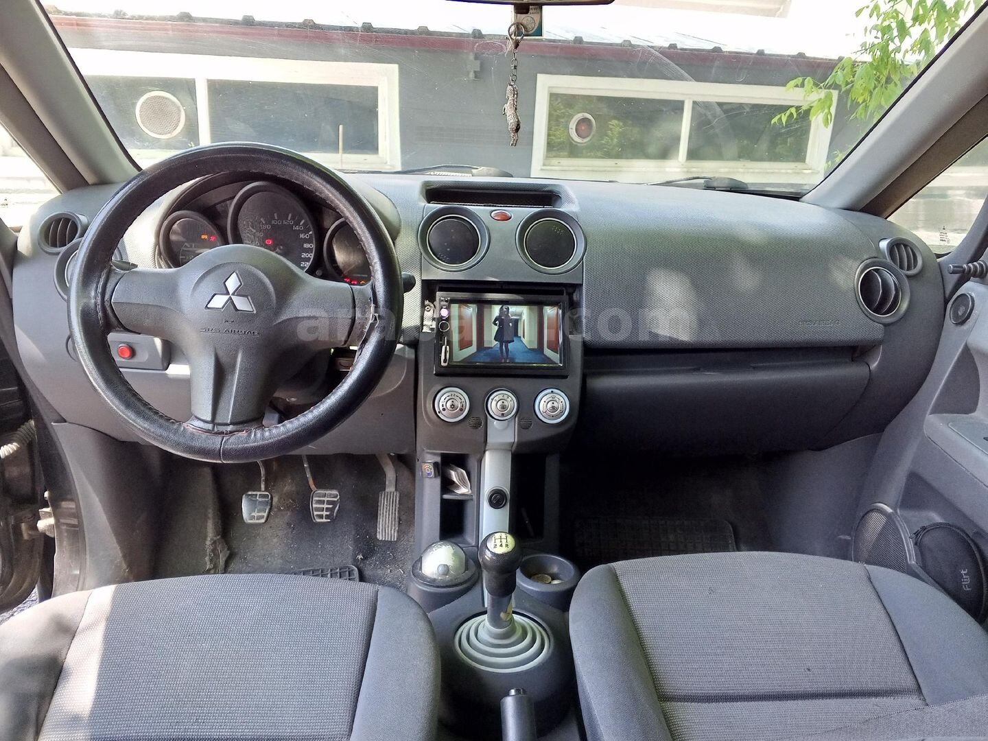 Sahibinden Mitsubishi Colt 1.1 Inform 2005 Model Kütahya 340.000 km Siyah 7
