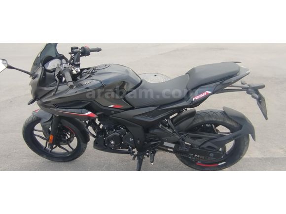 Sahibinden Bajaj Pulsar F 250 5150 KM DE