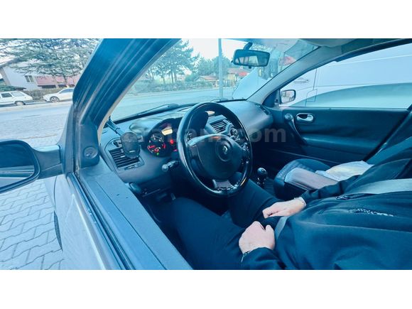Sahibinden Renault Megane 1.5 dCi Authentique 2010 Model
