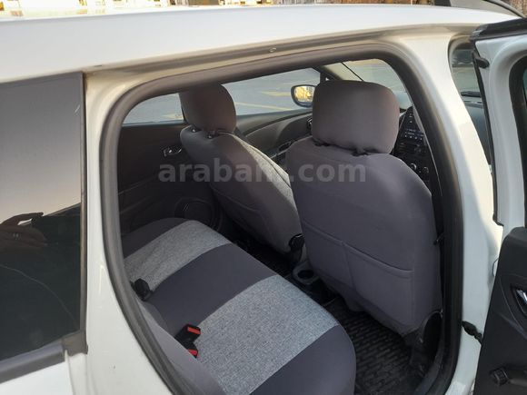 Sahibinden Renault Clio 1.5 dCi Joy 2014 Model