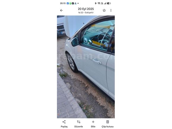 Sahibinden Ford C-Max 1.6 Trend 2015 Model  112.000 km Beyaz