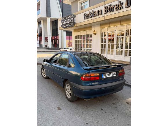 Sahibinden Renault Laguna 2.0 RXT 1999 Model 