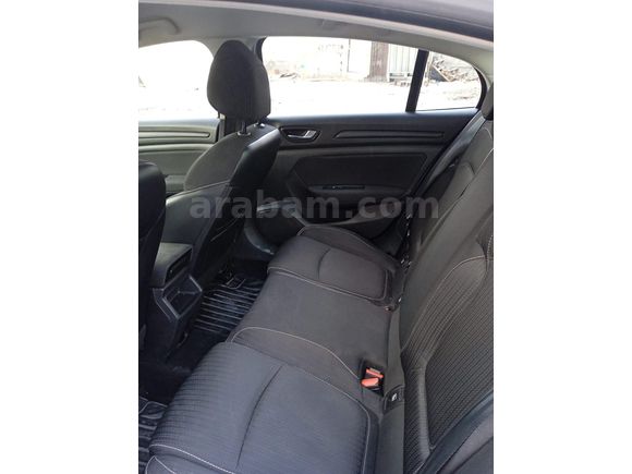 Sahibinden Renault Megane 1.5 Blue DCI Touch 2020 Model