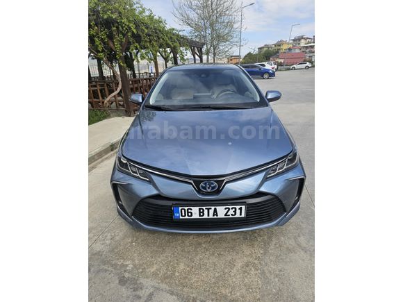 Sahibinden Toyota Corolla 1.8 Hybrid Flame X-Pack 2019 Model Erzincan