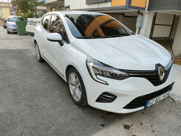 Sahibinden Renault Clio 1.0 TCe Touch 2021 Model 
