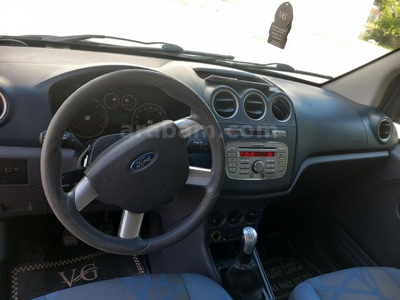 Acilll.   ilk elden boyasız hatasız connect  108.500 km