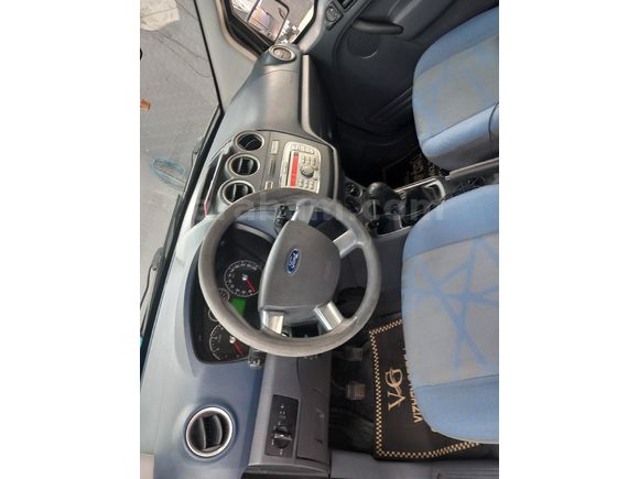 Acilll.   ilk elden boyasız hatasız connect  108.500 km
