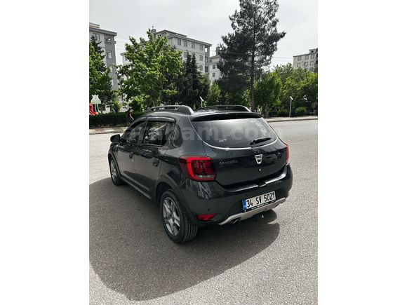 Sahibinden Dacia Sandero 0.9 TCe Stepway 2017 Model 