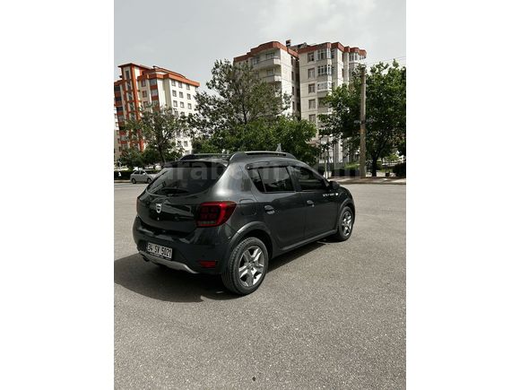 Sahibinden Dacia Sandero 0.9 TCe Stepway 2017 Model 
