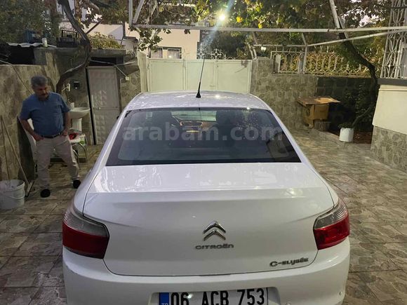EMEKLİDEN HATASIZ BOYASIZ CİTROENC-Elysée 1.6 HDi Attraction 2016 Model  