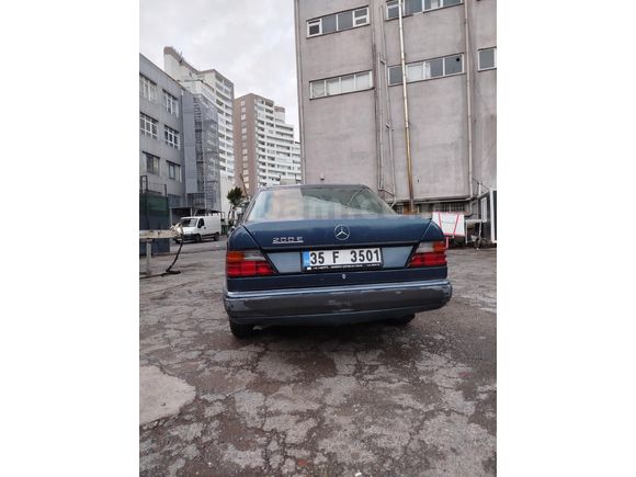 Sahibinden Mercedes - Benz 200 E 1993 Model