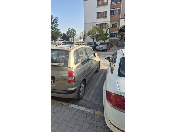 Sahibinden Hyundai Matrix 1.5 CRDi VGT GLS 2006 Model