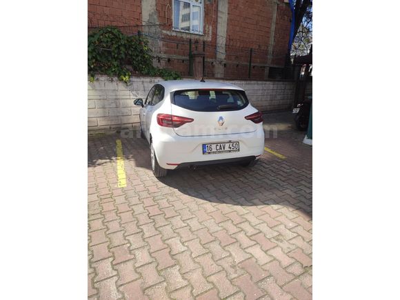 Memurdan satılık Clio (Otomatik)