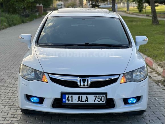 Sahibinden Honda Civic 1.6i VTEC Elegance 2011 Model 
