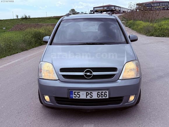 Hatasız boyasız 212.000 de Opel Meriva 1.6 Enjoy
