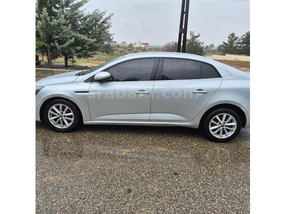 Sahibinden Renault Megane 1.5 dCi Touch 2018 Model