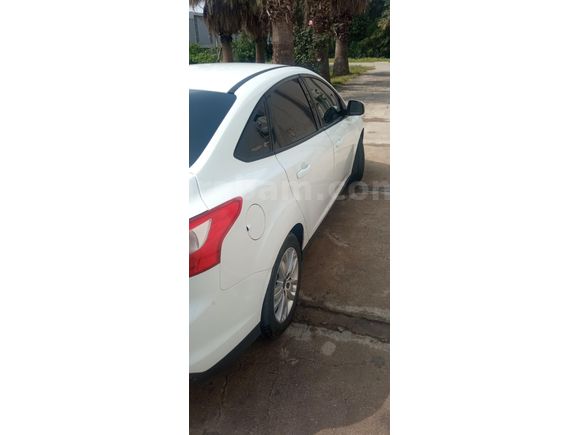 Sahibinden Ford Focus 1.6 Ti-VCT Trendx 2014 Model