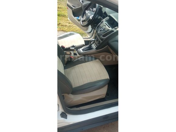 Sahibinden Ford Focus 1.6 Ti-VCT Trendx 2014 Model