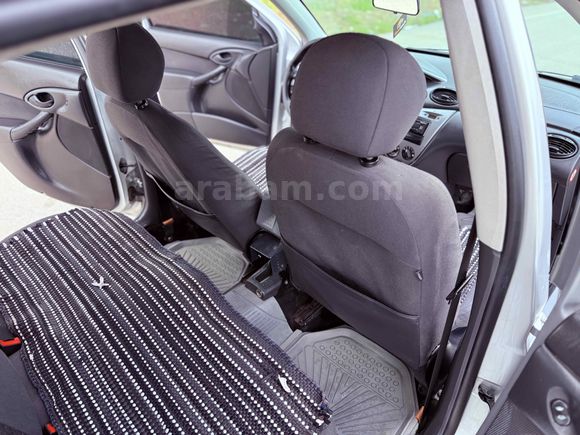 Galeriden Ford Focus 1.6 Comfort 2004 Model Samsun