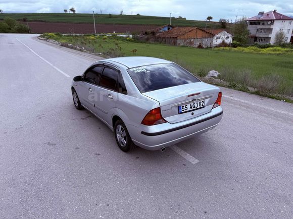 Galeriden Ford Focus 1.6 Comfort 2004 Model Samsun