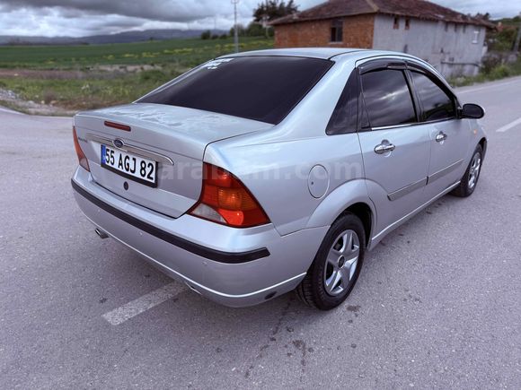 Galeriden Ford Focus 1.6 Comfort 2004 Model Samsun