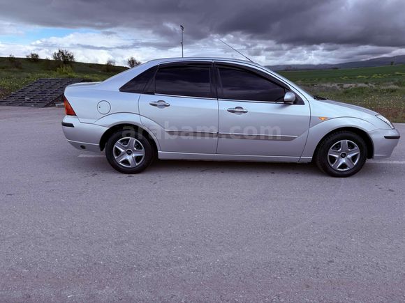 Galeriden Ford Focus 1.6 Comfort 2004 Model Samsun