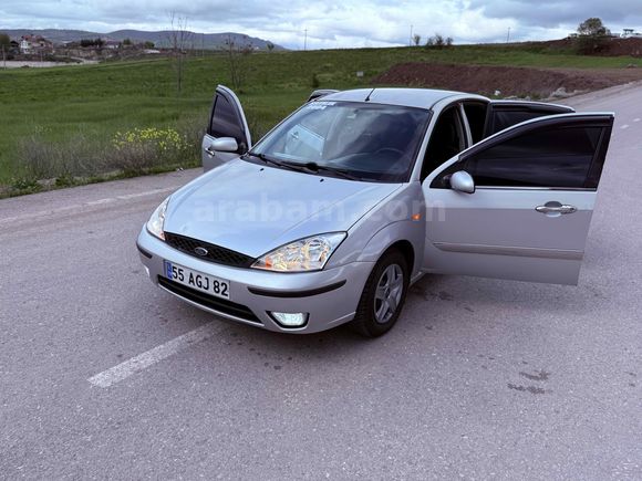 Galeriden Ford Focus 1.6 Comfort 2004 Model Samsun