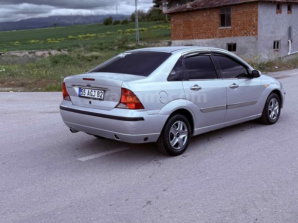 Galeriden Ford Focus 1.6 Comfort 2004 Model Samsun