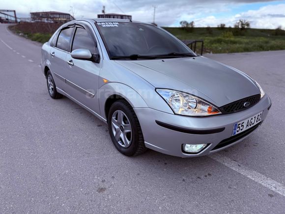 Galeriden Ford Focus 1.6 Comfort 2004 Model Samsun