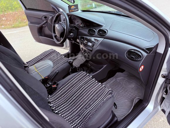 Galeriden Ford Focus 1.6 Comfort 2004 Model Samsun