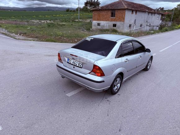 Galeriden Ford Focus 1.6 Comfort 2004 Model Samsun
