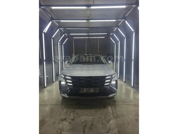 Sahibinden Hyundai Tucson 1.6 T-GDi Prime Plus 2025 Model  13.000 km Gri (Gümüş)