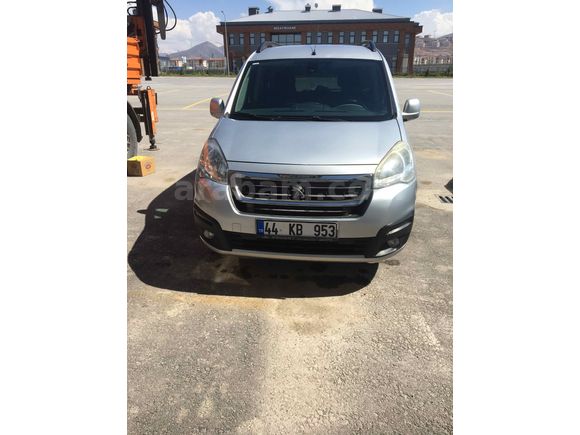 Sahibinden Peugeot Partner 1.6 HDI Active 2017 Model 