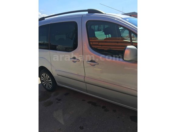 Sahibinden Peugeot Partner 1.6 HDI Active 2017 Model 