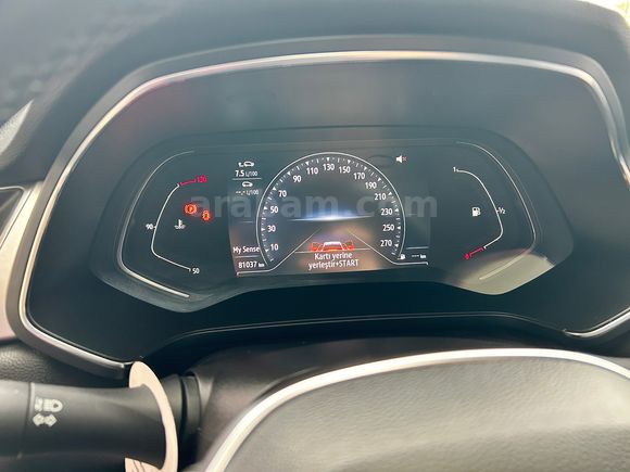 Sahibinden Renault Captur 1.3 TCe Icon 2022 Model 