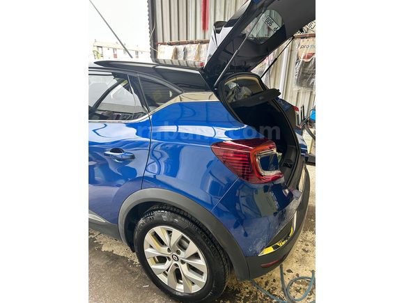 Sahibinden Renault Captur 1.3 TCe Icon 2022 Model 