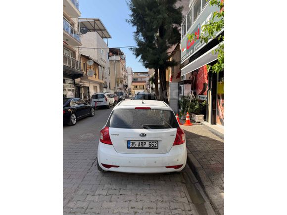 Sahibinden Kia Ceed 1.6 CRDi Cool 2010 Model 