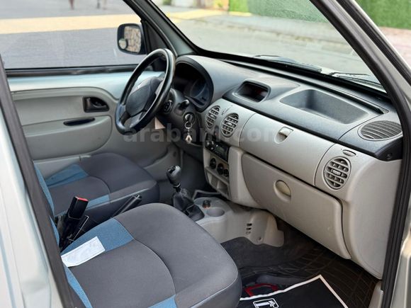 Galeriden Renault Kangoo Multix 1.5 dCi Authentique 2009 Model Antalya