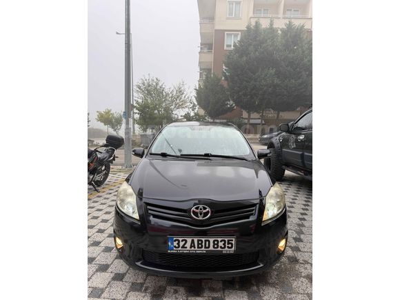 Sahibinden Toyota Auris 1.33 Comfort 2011 Model 